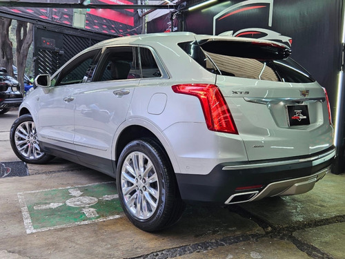Cadillac XT5 3.7 Platinum At