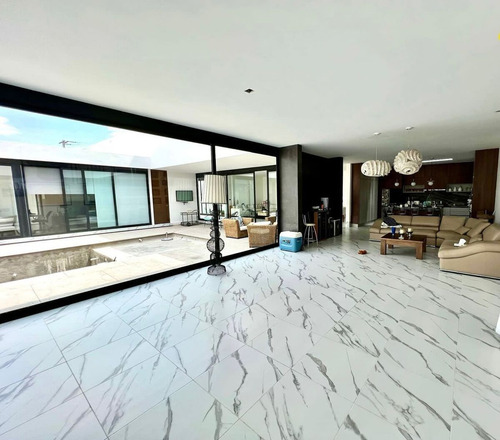 Residencia En Venta En Balcones Del Campestre