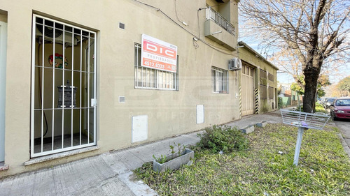 Casa 2 Dormitorios Venta - Munro