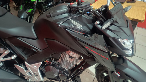 Honda Cb300f Twister 2023 Com Baixo Km