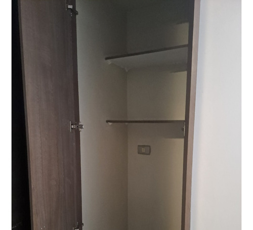 Angamos / Marin, Tipo Mariposa, 2 Dorm, 2 B, Bod, Impecable.