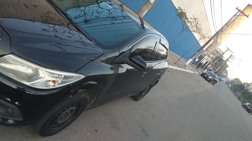 Imagem 3 de 9 de Chevrolet Onix 2013 1.0 Lt 5p
