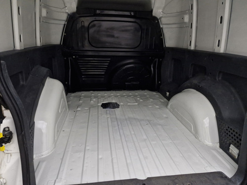 Fiat Fiorino 1.4 MPI FURGÃO ENDURANCE 8V FLEX 2P MANUAL