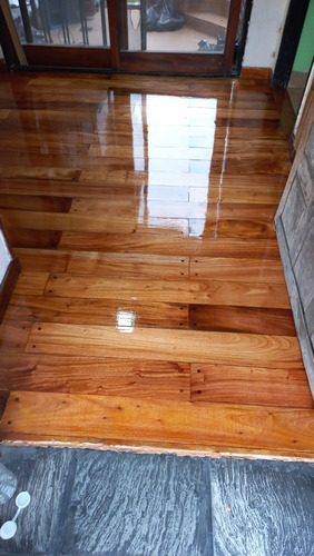 Imagen 1 de 5 de Pulidos, Plastificado E Hidrolaqueado De Pisos De Madera