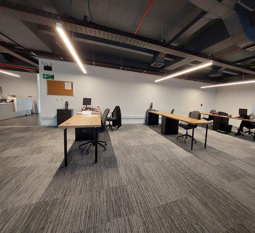 (ofi) Av Las Condes 260m2