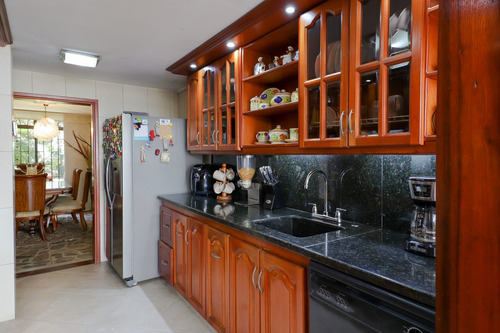 Imagen 9 de 23 de Casa En Arriendo. Medellín, Belén La Palma