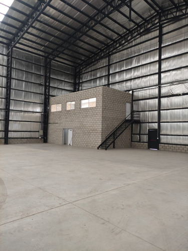 Galpon 2500 M² En Alquiler Parque Industrial Moreno