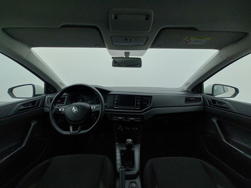 Volkswagen Polo 1.0 MPI MANUAL