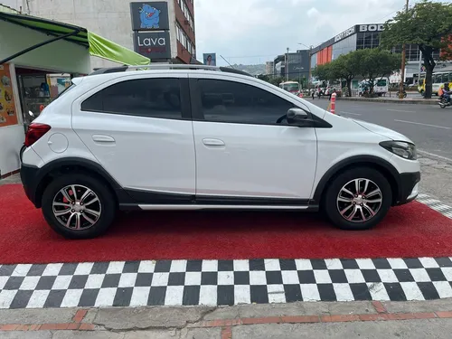 Chevrolet Onix Activ 1.4 Mt