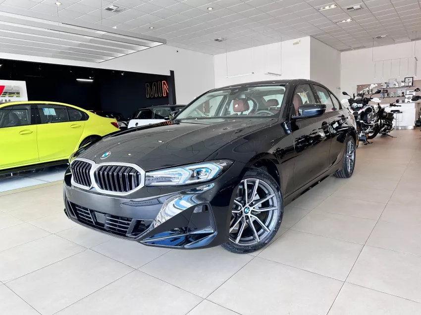 BMW 320i SPORT GP