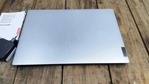 Notebook Lenovo Ideapad 3i 15.6 Core I3 1tb 4gb Prata Win11 (Usado)