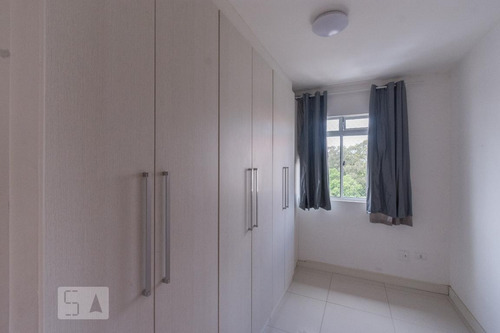 Apartamento Para Aluguel - Santa Cândida, 3 Quartos, 58 - 892975836