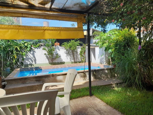 Propiedad, Casa, Duplex Y 4 Monoamb., 5 Cdras Centro Posadas