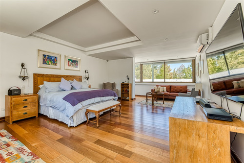 Casa Mediterránea En Venta En Las Condesas, Las Condes