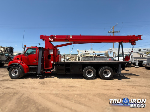 Grua Titan 2002 Sterling Con Manitex 2892c De 28 Toneladas