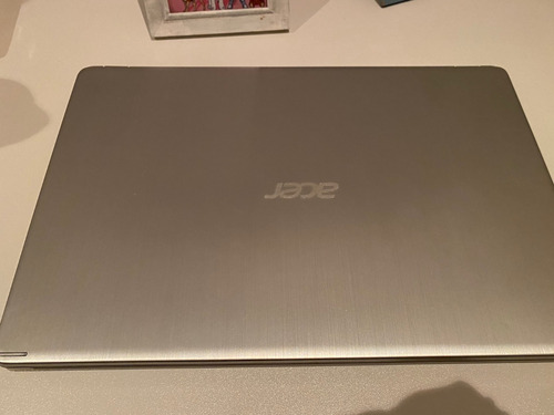 Imagen 4 de 4 de Laptop Acer Aspire 5 Con Cargador