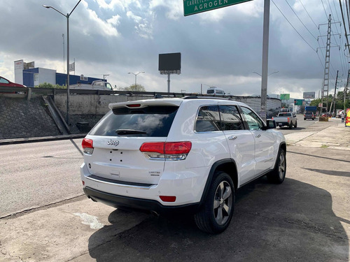 Imagen 13 de 15 de Jeep Grand Cherokee 2015 3.6 Limited 4x2 Mt