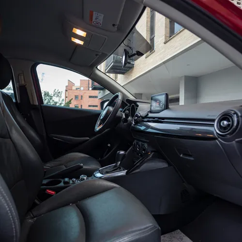 Mazda 2 Touring 1.5 2020