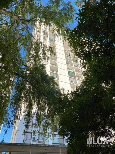 Imagen 10 de 26 de Venta Departamento Loft Divido Colon 1200 Piso Alto - Barrio Martin - Rosario