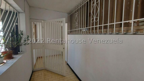 Imagen 20 de 30 de Apartamento En Venta, Parroquia La Candelaria, 76mts, Rah 23-14491