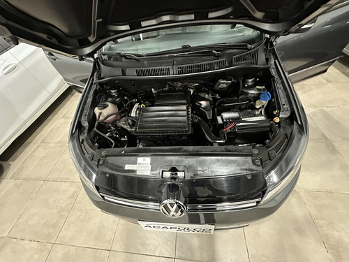 Volkswagen Suran 1.6 Imotion Highline 110cv