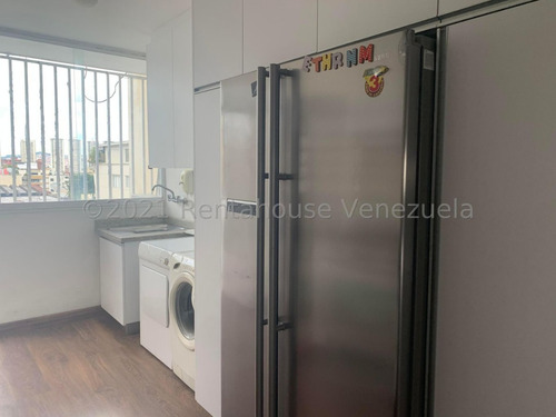 Imagen 4 de 17 de Apartamento En Venta Mls #22-18683 - Laura Colarusso