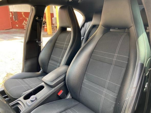 Classe A 200 1.6 Tb 16v Urban 156cv Aut.