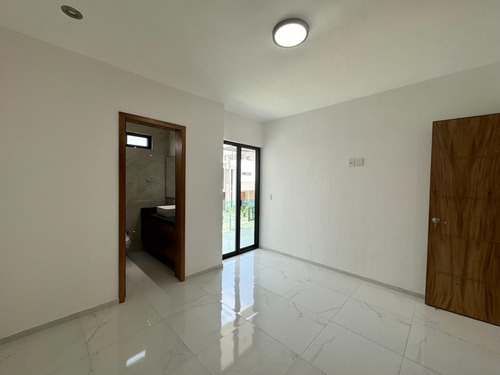 Casa Nueva En Coto Español Valle Imperial