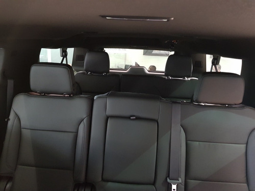 Chevrolet Suburban 2021 5.4 Lt Piel Blanca At