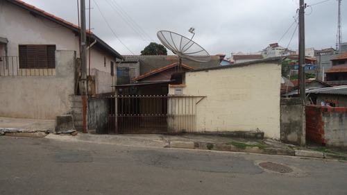 Imagem 2 de 9 de Casa Centro Trav. Av. São Sebastião