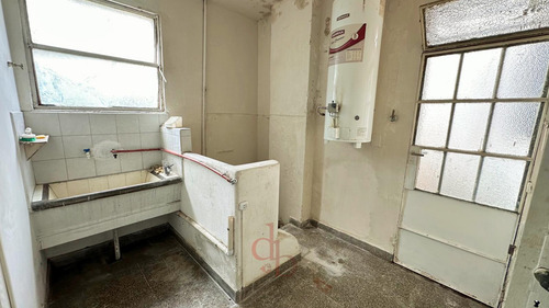 Casa En Alquiler En Inmejorable Zona De Adrogué
