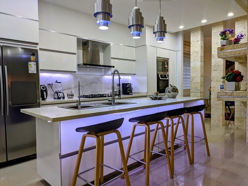 Imagen 7 de 22 de Noreida Delgado +58 414-1431887 / Casa En Venta Recién Remodelada, Trigal Sur Valencia.