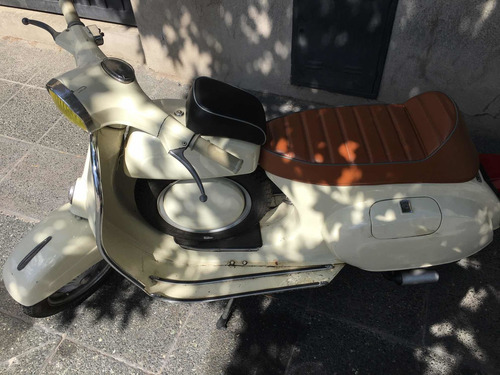 Piaggio Vespa Primavera
