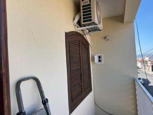Ótima Casa A Venda Em Sorocaba - Sp Com 214,30mts, 2 Suítes