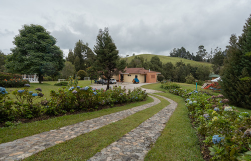 Hermosa Casa Finca En Venta  El Retiro Antioquia