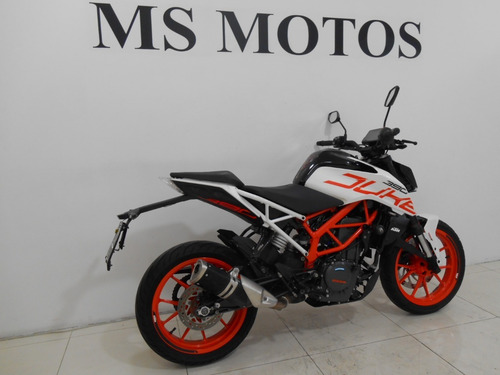 Imagem 3 de 7 de Moto