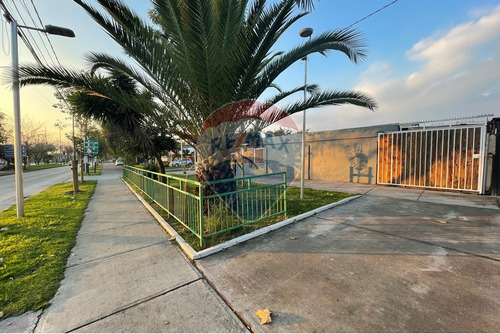 Casa En Pasaje Tanqui, Comuna De San Joaquín