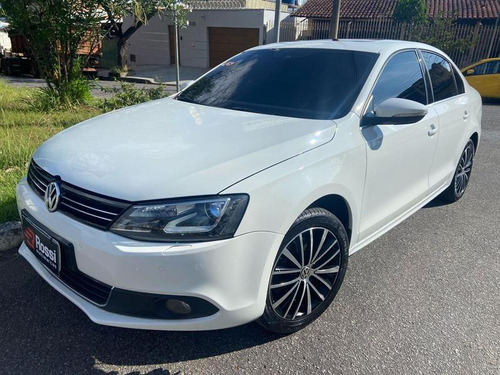 Volkswagen Jetta 2.0t