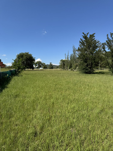 Terreno De 830 M2, En Carlos Paz Golf Country Club