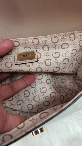 Bolsa Guess Sg914221 Nueva 100 % Original Con Etiqueta Blanco Estampado Oro Beige