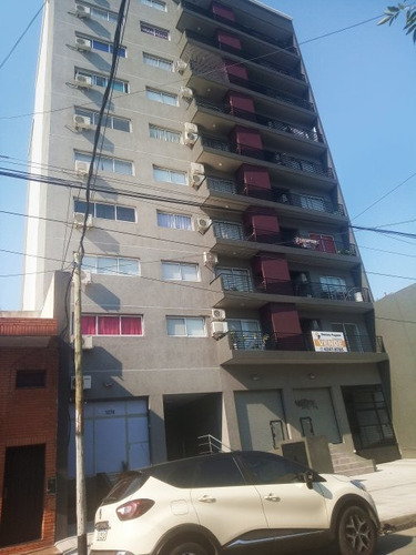 Imagen 1 de 5 de Venta Departamento 4 Ambientes Con Cochera