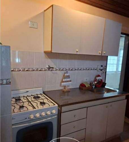 Rada Tilly. Alquiler Casa Gran Comodidad 2 Dormitorios Grandes Vest Y Altillo Estudio O Más Dormitorios