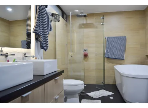 Venta Excelente Casa Calatayud, 300 Mts