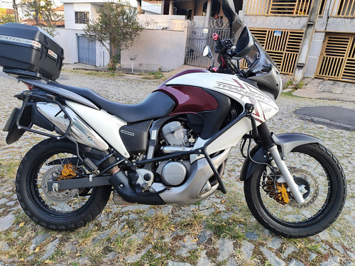 Honda Xlv700 Cilindrada Com Abs.