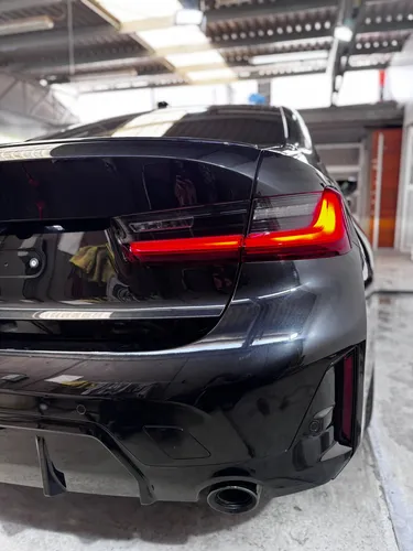 320i ¡edición 30 Años!