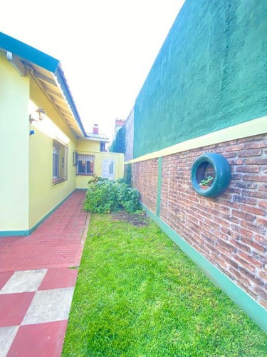 Imagen 13 de 13 de Chalet En Venta Cond En Castelar Sur