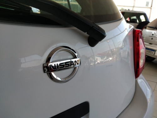 Nissan March 1.0 S 12v Flex 4p Manual