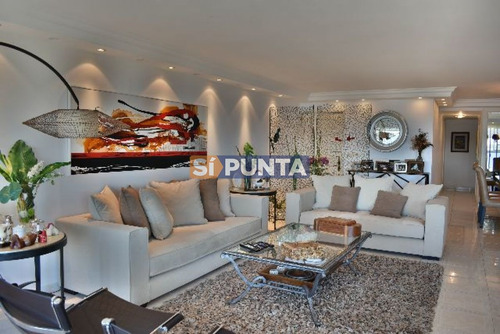 Imagen 4 de 12 de Apartamento Con Vista Al Mar
