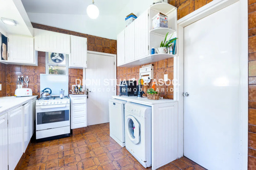 Casa En Venta En La Mansa Cerca Del Mar 3 Dormitorios + Dependencia