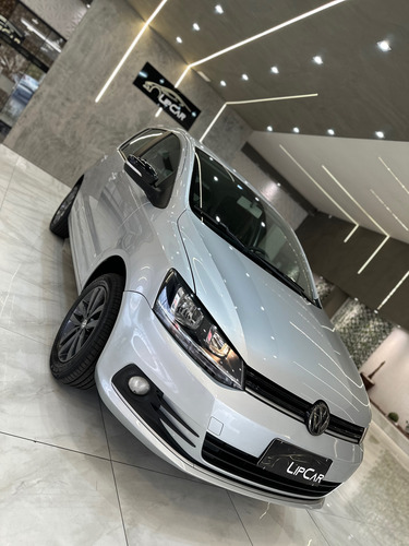 Volkswagen Fox 1.6 Connect Total Flex 5p